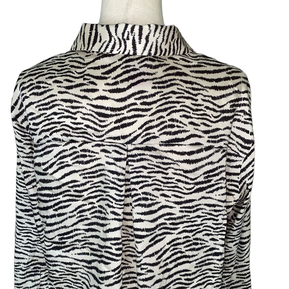 Zara Zebra Oversized Cropped Button Down Blouse - M - Picture 6 of 11